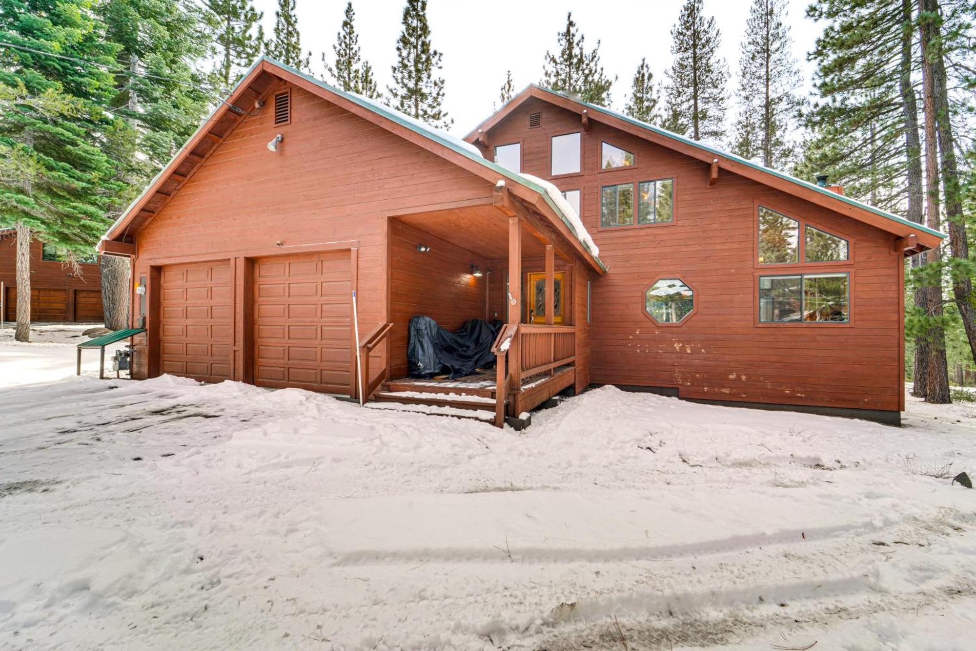 Family-Friendly Truckee Cabin In Tahoe Donner! Luaran gambar